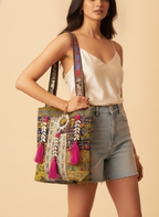 Shell Tassel Handcrafted Tote Bag — Honey Fringe