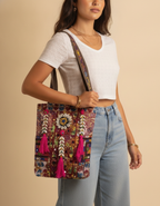 Shell Tassel Handcrafted Tote Bag — Wildflower Tapestry