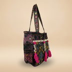Shell Tassel Handcrafted Tote Bag — Ebony Tapestry