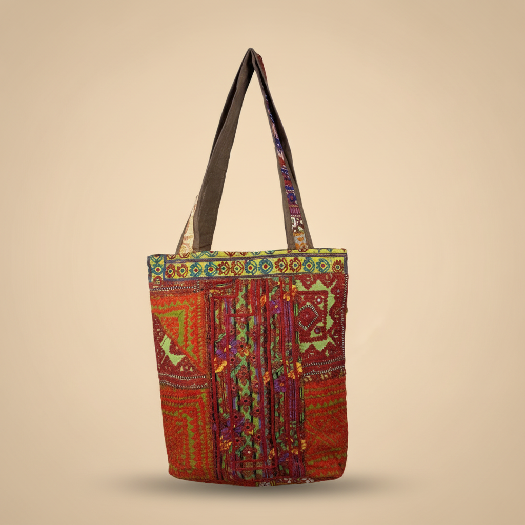 Shell Tassel Handcrafted Tote Bag — Twilight Mosaic
