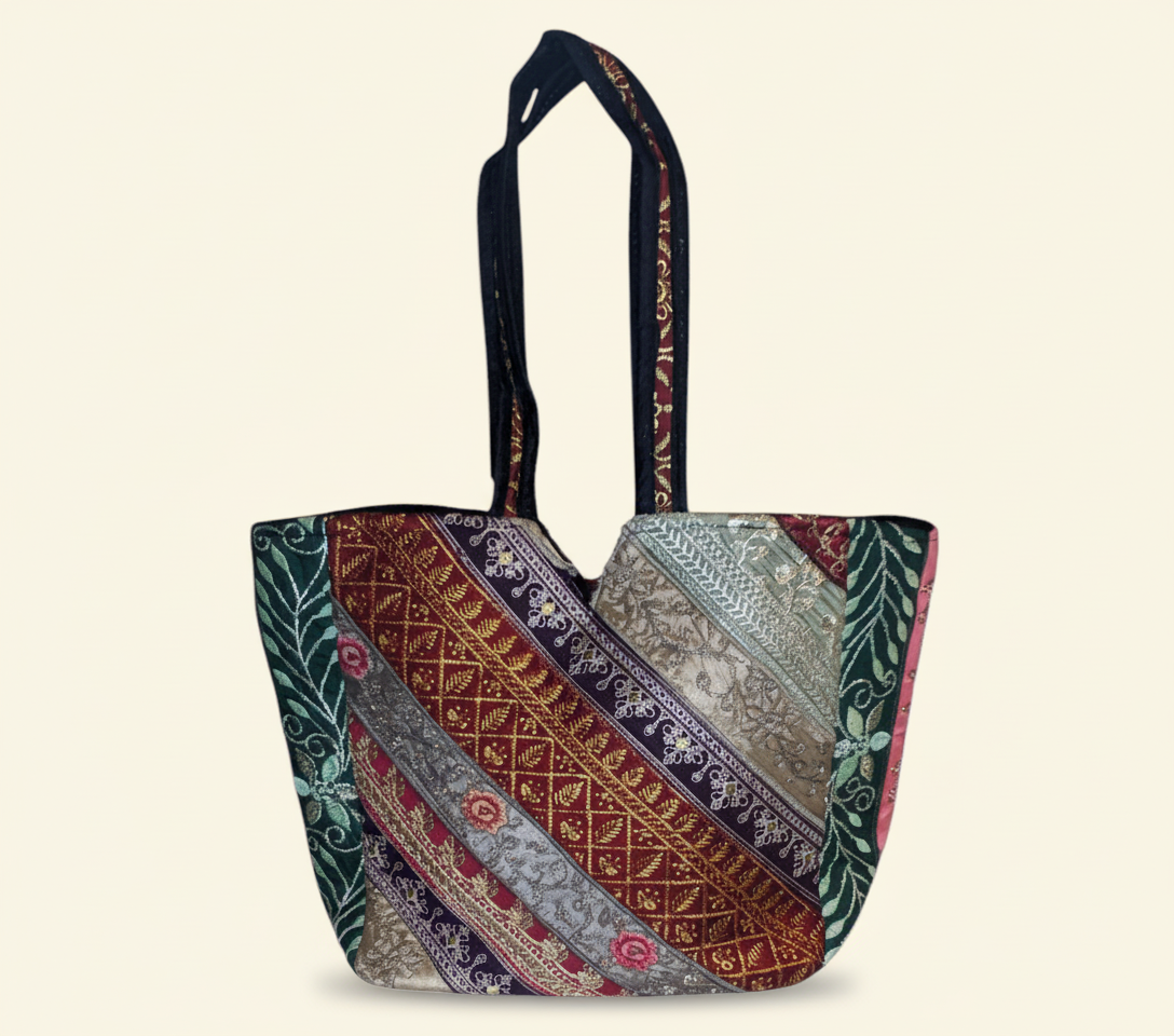 Gotta Patti Mirror Tassel Midnight Radiance tote bag isometric angle