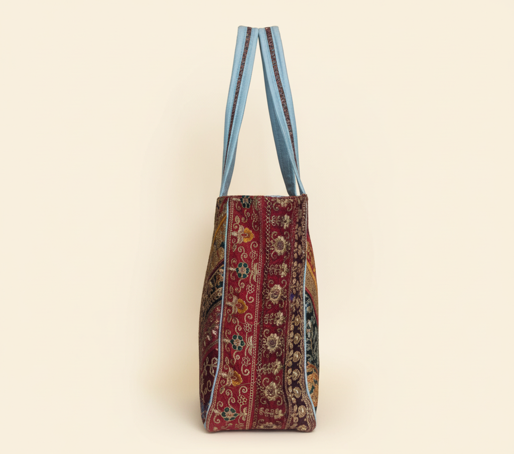 Gotta Patti No Tassel Celestial Elegance tote bag isometric angle