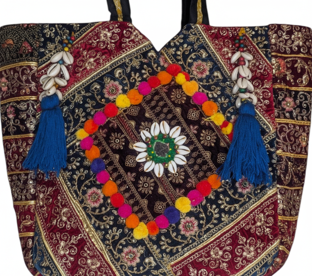 Gotta Patti Shell Tassel Sapphire Festival tote bag back view