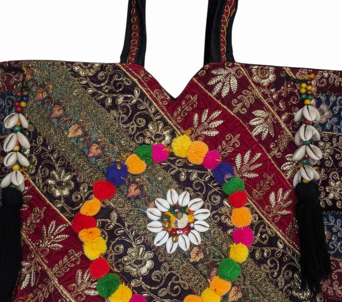 Gotta Patti Shell Tassel Crimson Festival tote bag back view