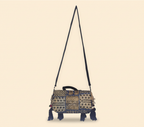 Shell Tassel Neel Leher crossbody bag isometric angle