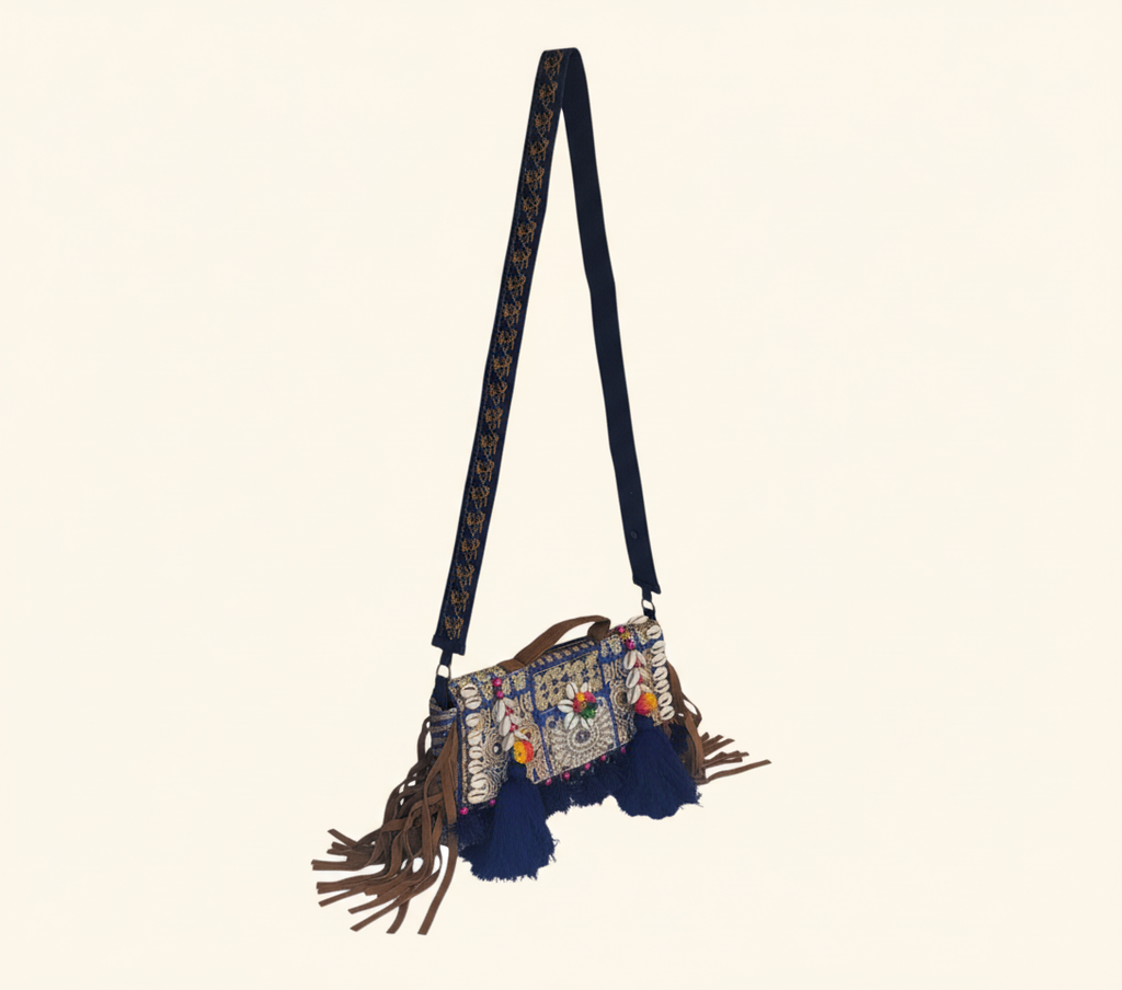 Shell Tassel Samudra crossbody bag back view