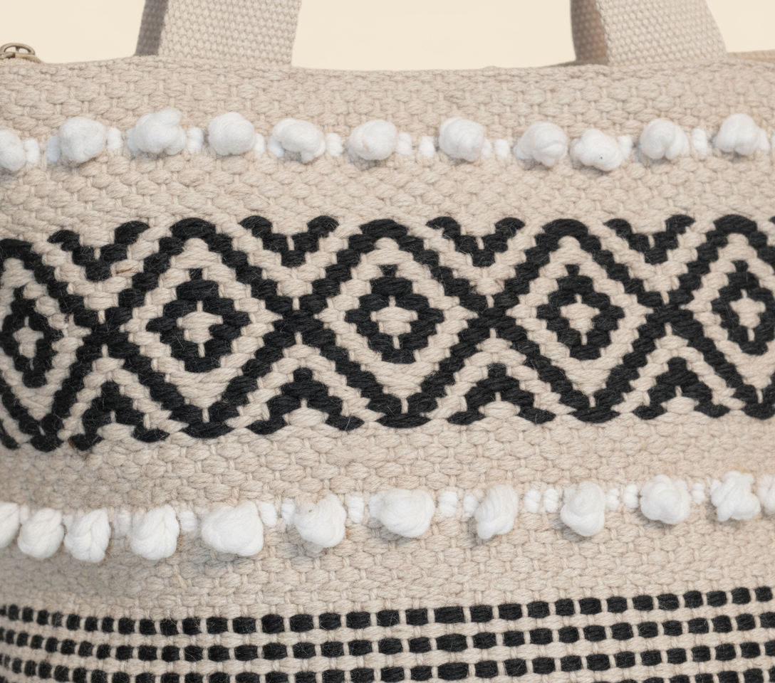 Woven Earth Onyx Chevron tote bag back view